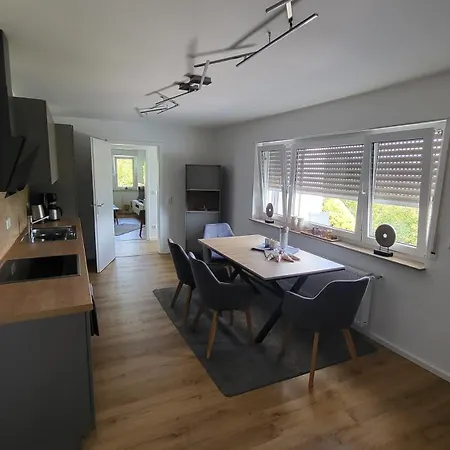 شقة Panoramablick Geislingen *