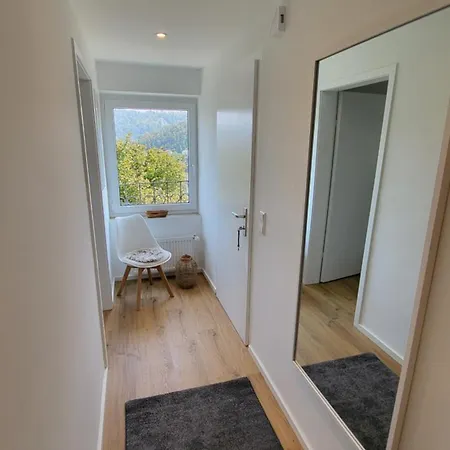 Panoramablick Geislingen شقة